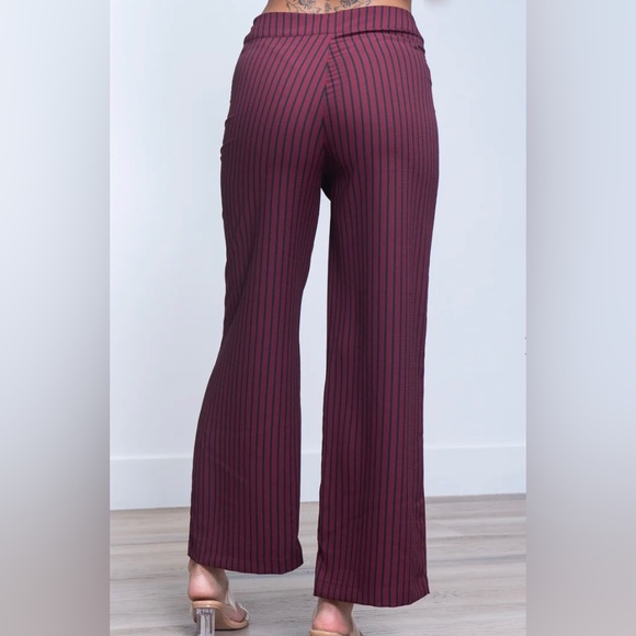 Burgundy straight crop dressy pants - Picture 2 of 7